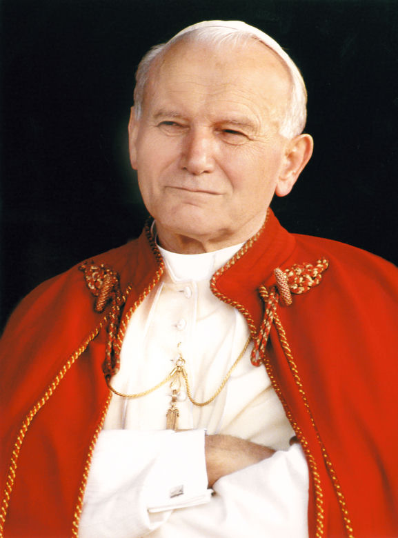 Dostał imię po papieżach Jan Franciszek
