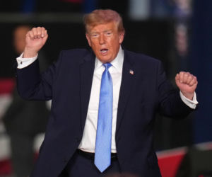 Trump nagle zaczął mówić o pupie! Nie krył zachwytu