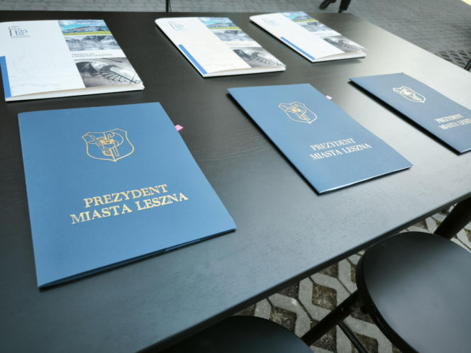 Podpisanie umowy na remont ulicy Święciechowskiej