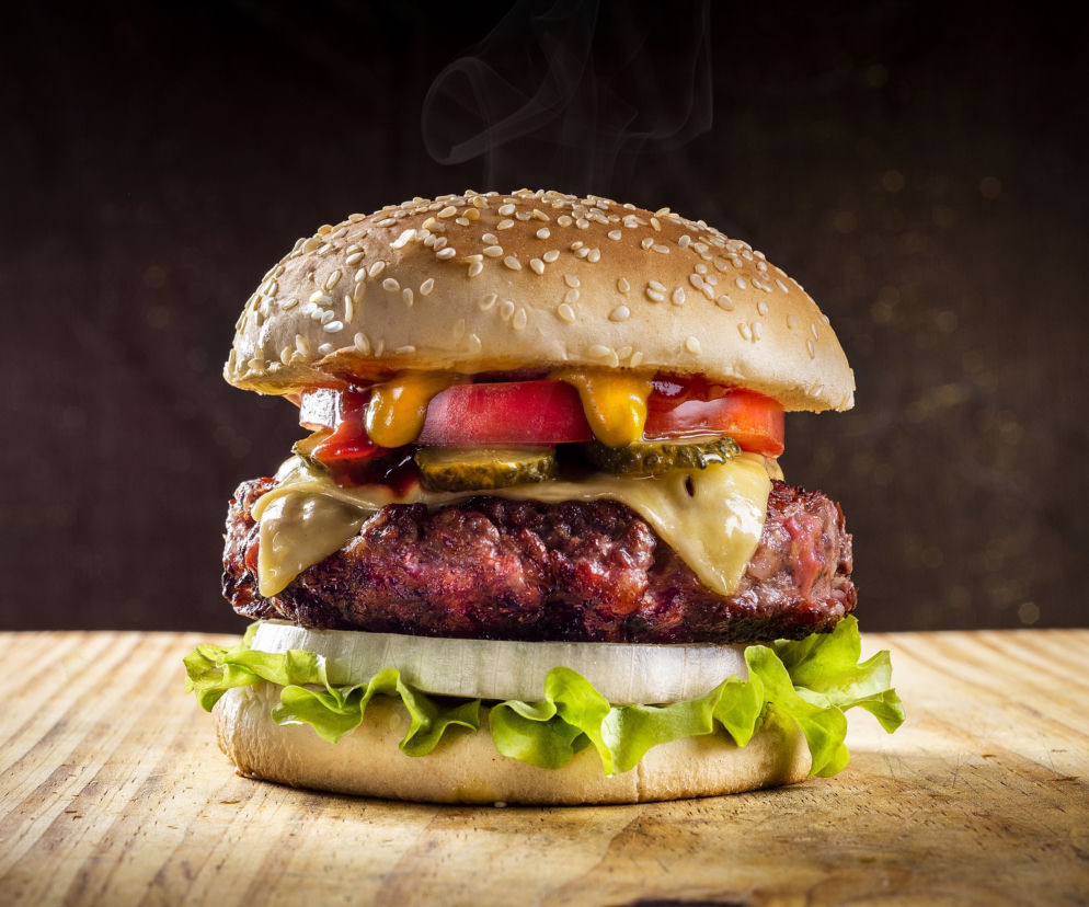 Gdzie iść na burgera w Bydgoszczy? Oto TOP 5 najlepszych burgerowi w mieście!