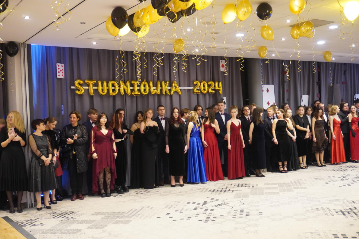Studniówka III LO w Poznaniu