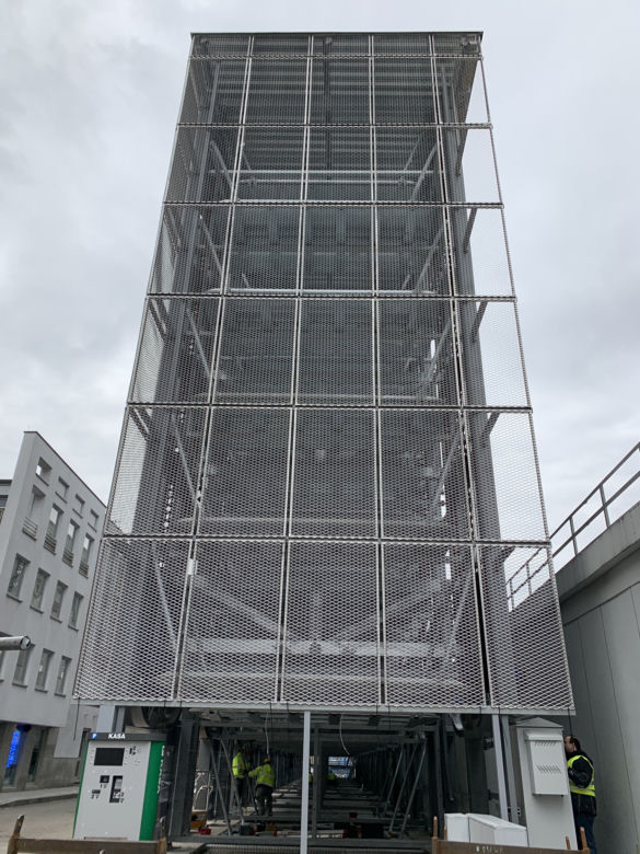 Automatyczny parking w Katowicach bliski uruchomienia