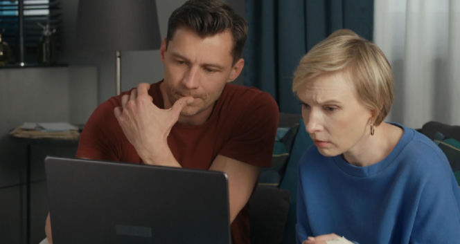 Barwy szczęścia, odcinek 3266. Darek (Andrzej Niemyt), Sonia (Weronika Nockowska)