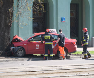 Zderzenie taksówkarzy w Śródmieściu
