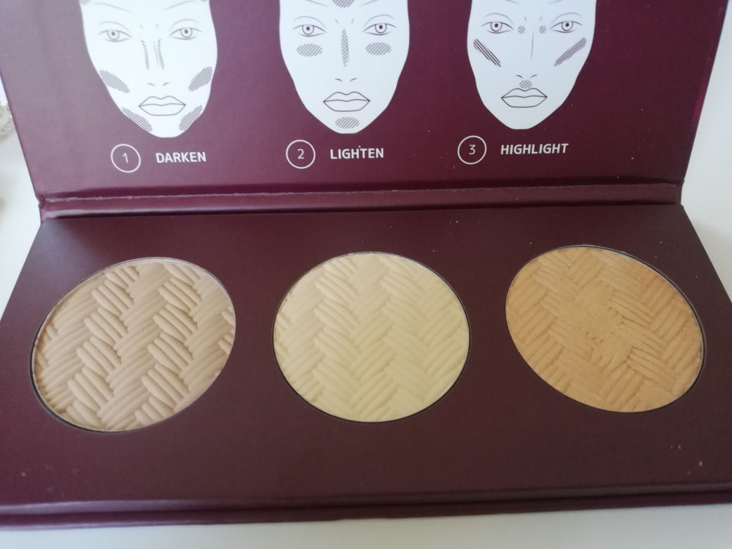 Bronzery i rozświetlacze Affect 