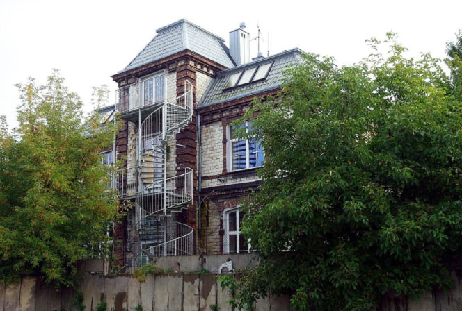 Tereny przędzalni Elanex mają nowego właściciela. Częstochowa ma plan na stadion Rakowa