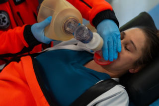 Na dobre i na złe, odcinek 987: Iga w krytycznym stanie po pęknięciu tętniaka. Po tej konfrontacji już nie wytrzyma - ZDJĘCIA