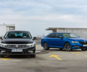 Volkswagen Passat Elegance vs Skoda Superb Sportline