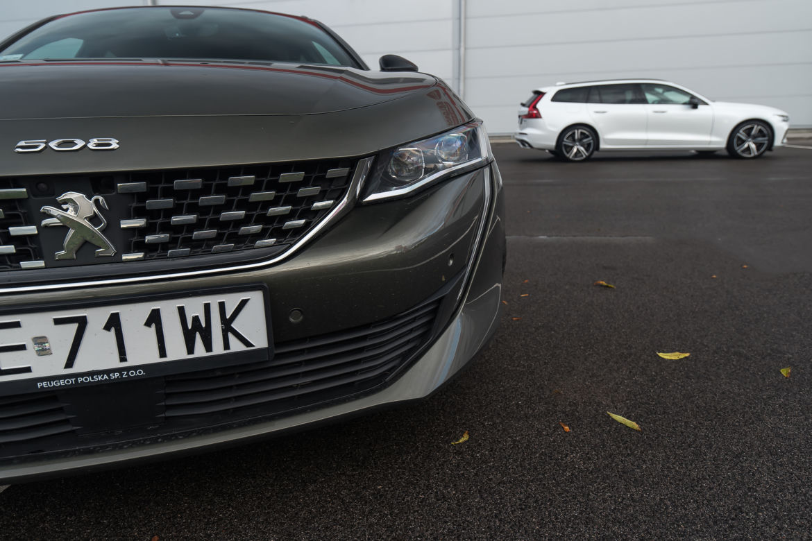 Volvo V60 T8 Twin Engine AWD R-Design AT8 vs. Peugeot 508 SW GT 2.0 BlueHDI 177 KM AT8
