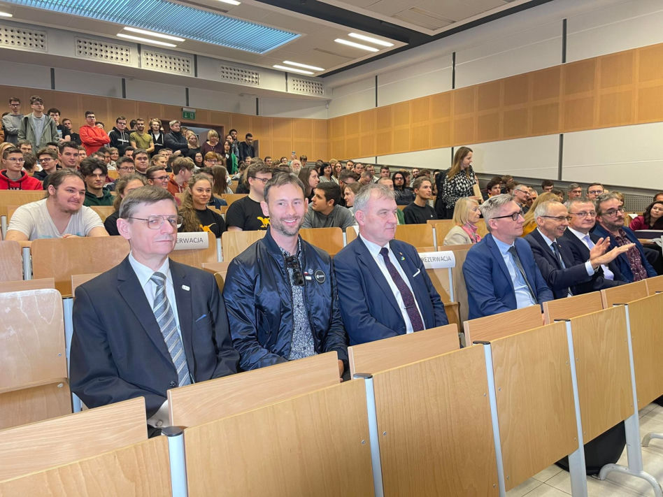 Polski astronauta w Łodzi! Sławosz Uznański spotkał się ze studentami Politechniki Łódzkiej