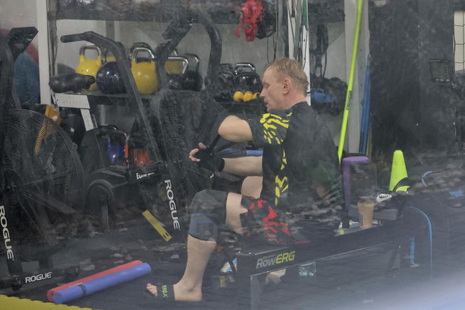 Bartosz Żukowski na siłowni