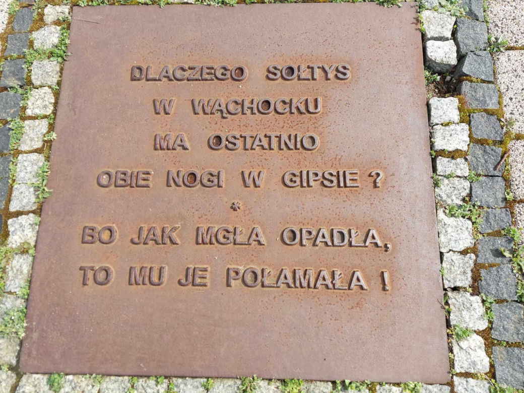 Aleja Humoru w Wąchocku