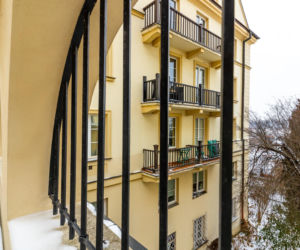 Dom Profesorów na ul. Brzozowej w Warszawie