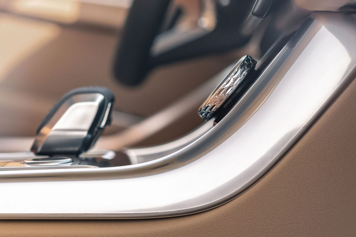 Nowy Jaguar XF (2021)