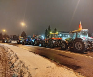 Protest rolników na spotkaniu z ministrem rolnictwa na Uniwersytecie w Siedlcach