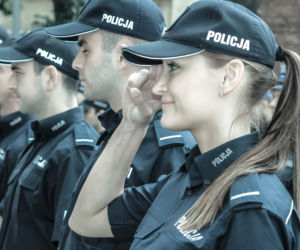 Te piękne i odważne kobiety służą w policji i dbają o bezpieczeństwo!