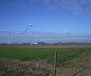 Farma wiatrowa. Linowo