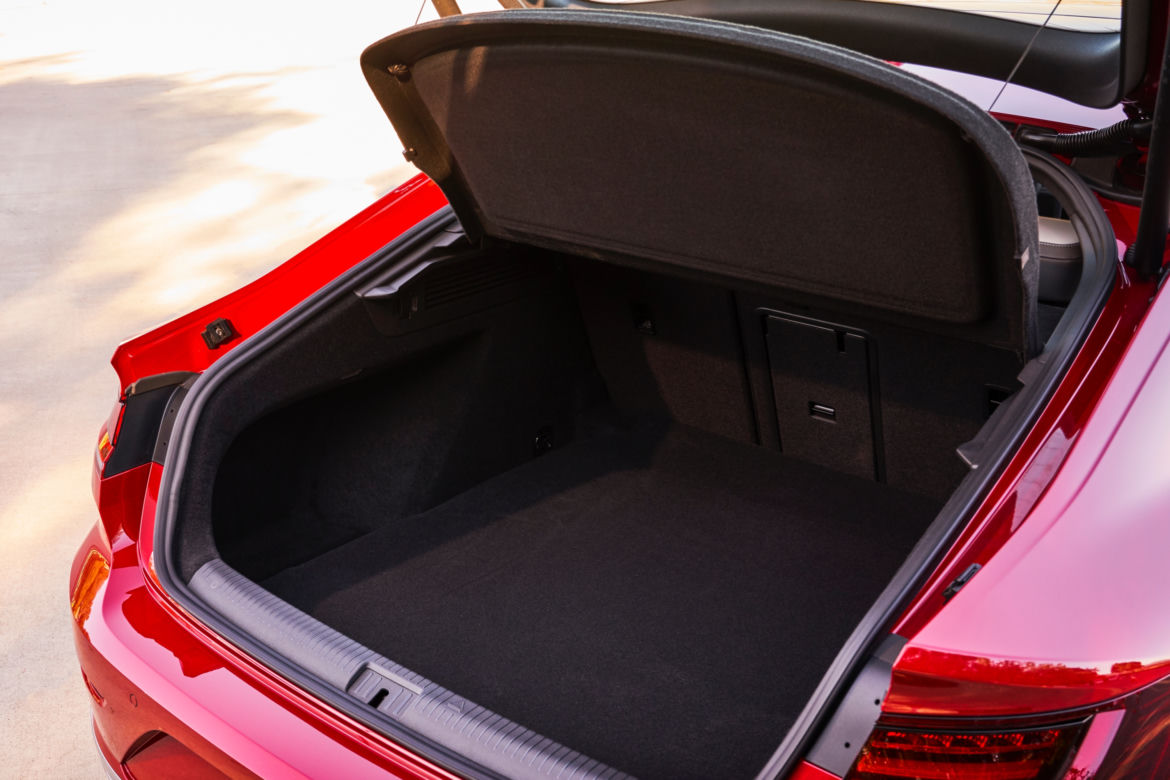 Volkswagen Arteon ma 563-litrowy bagażnik