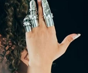 Rozmowa z projektantką stroju Alicji Szemplińskiej na Eurowizję 2026