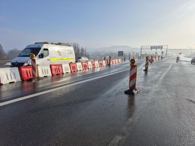 15 stycznia 2026 otwarto nowy zjazd z Północnej Obwodnicy Krakowa (POK) na S7 w kierunku Warszawy na węźle Mistrzejowice