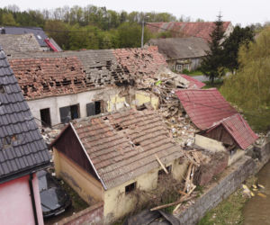 Gruzowisko zamiast domu. Straszny widok w Ożarach 