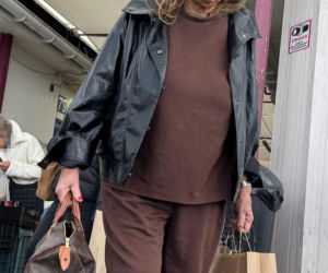 Agnieszka Fitkau-Perepeczko  na bazarku