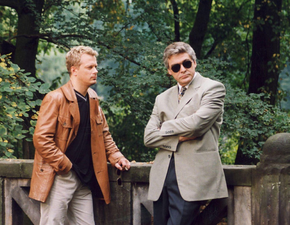 Prawie 30 lat od premiery „Złotopolskich”. Jak dziś wyglądają aktorzy kultowego serialu?