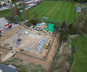 Budynek LKS Lubań Maniowy legł w gruzach