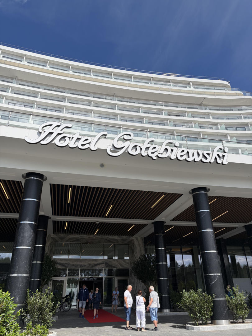 Otwarcie hotelu Gołębiewski w Pobierowie
