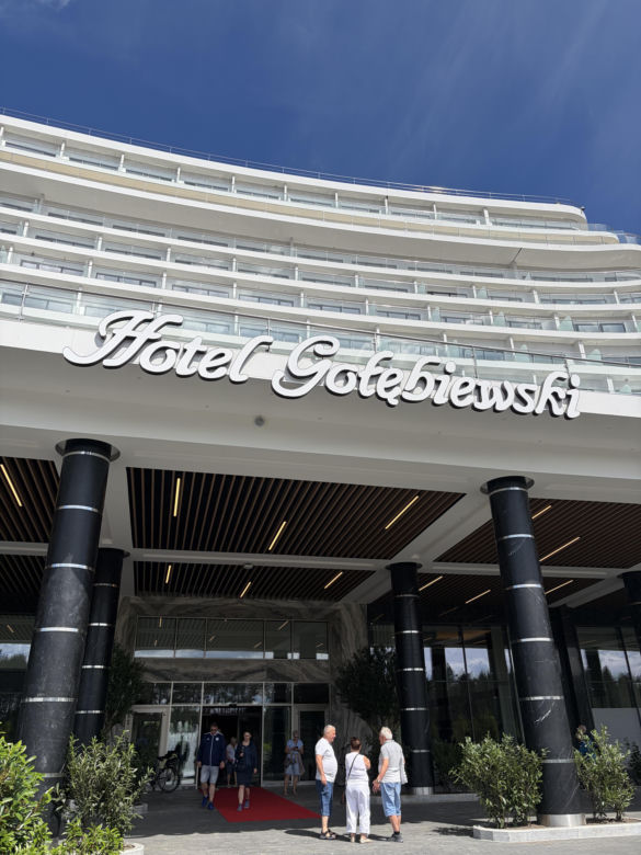 Otwarcie hotelu Gołębiewski w Pobierowie