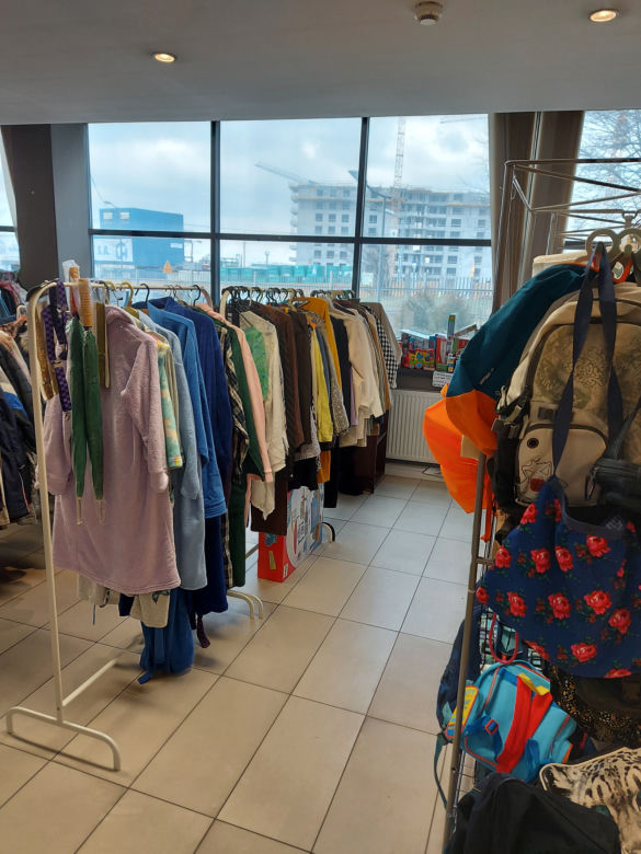 700 wolontariuszy pomaga Ukraińcom w ramach Społecznego Centrum Pomocy. Mają wielkie serca i ogrom pracy!