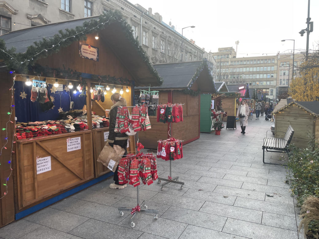 Wystartował Łódzki Jarmark Bożonarodzeniowy. Jakie ceny w tym roku? 