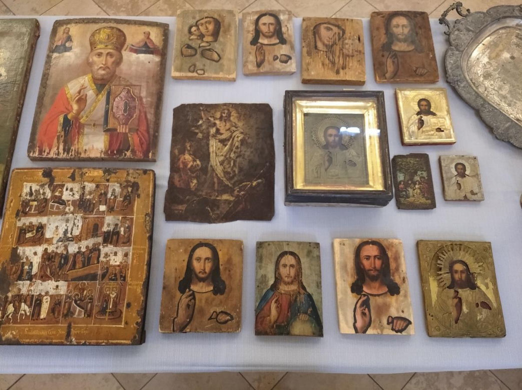 Zbiory Muzeum Ziemi Chełmskiej się powiększyły. Dołączyły do nich zabytkowe ikony, które celnicy przejęli na granicy [ZDJĘCIA] 