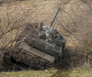 Stare, ale zabójczo skuteczne Leopardy 1. Od krytyki po kluczowe wsparcie