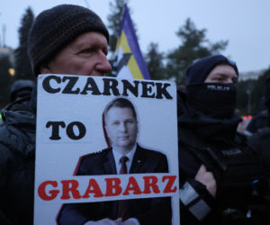 Protest przeciwko Lex Czarnek przez Sejmem