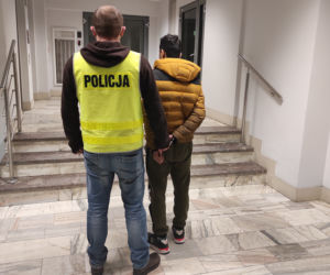 Trzech Afgańczyków nielegalnie dotarło do Polski. Przejechali setki kilometrów między lodówkami!