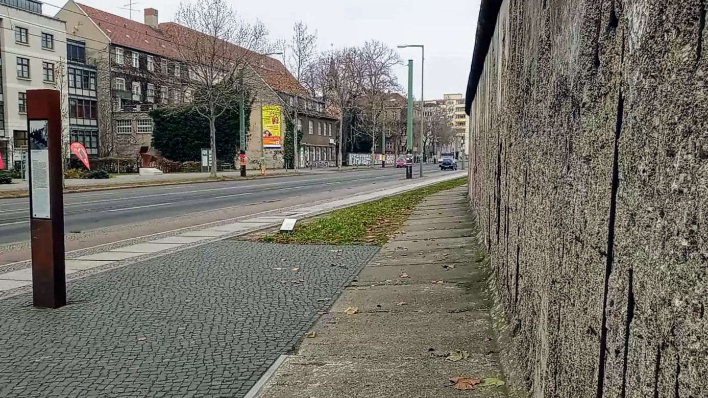 Miasto murem podzielone
