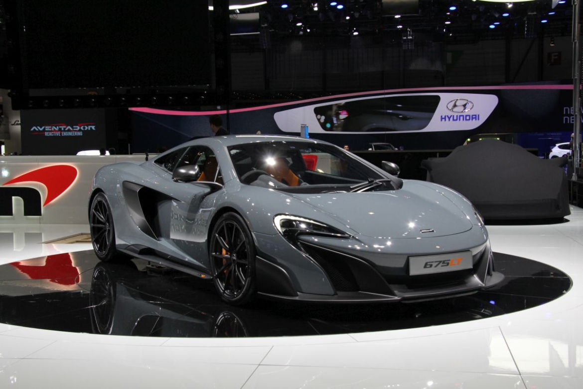 McLaren 675 LT