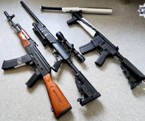 53-latek chciał zabić byłą partnerkę. Oblał ją nieznaną substancją i postrzelił