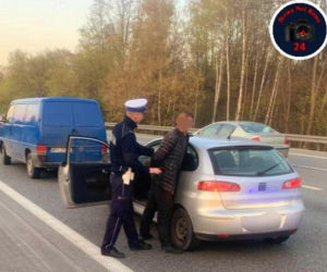 Horror na S8. Obywatelskie zatrzymanie pijanego kierowcy. Wydmuchał prawie 3 promile
