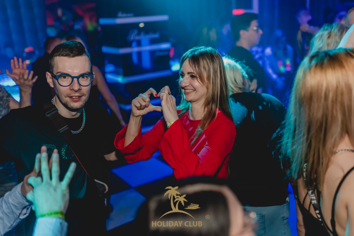 Szczecinianie w Holiday-Club. Zobacz, jak się bawią mieszkańcy! 