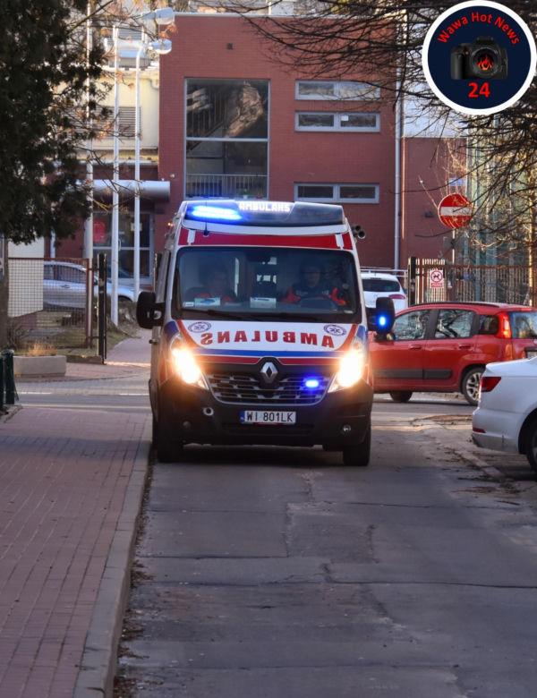 Karetki pogotowia dublują się ze śmigłowcami LPR. Dlaczego tak się dzieje w Warszawie?
