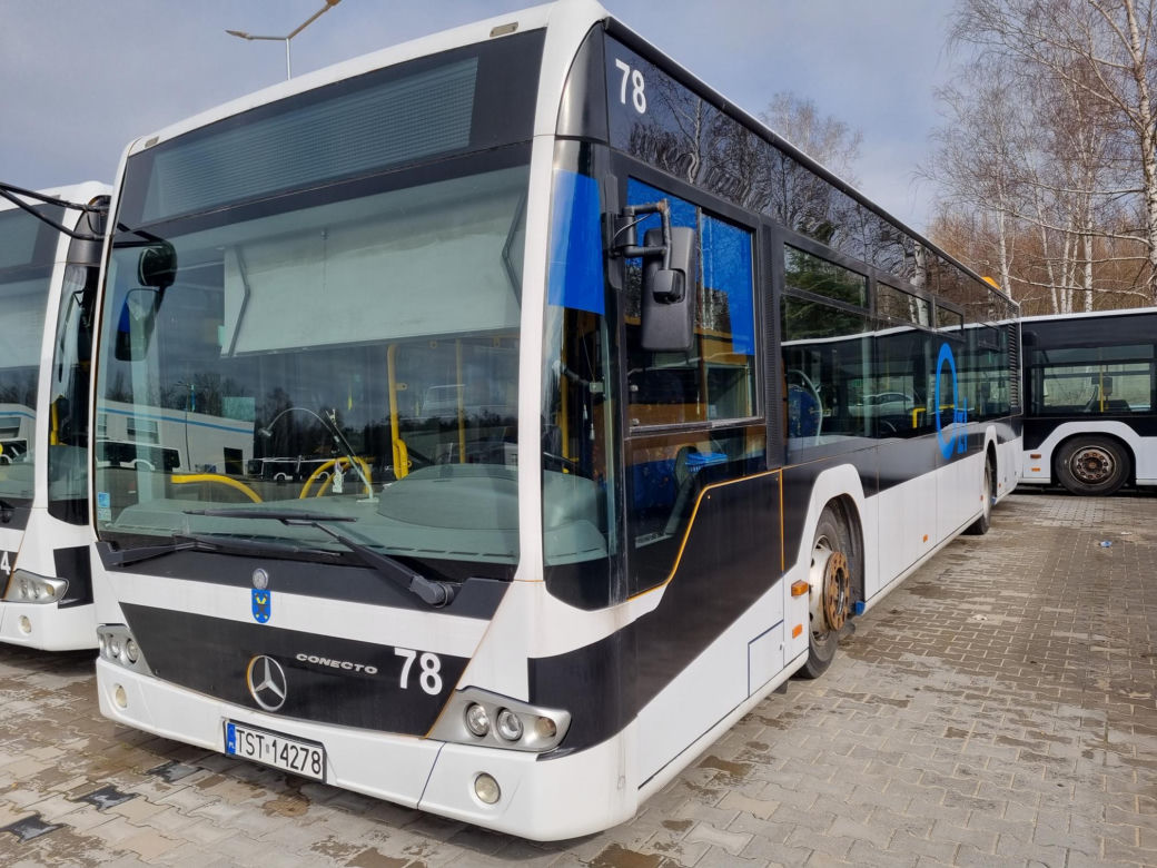 ZEC Starachowice sprzedaje 10 Mercedesów. Drugi przetarg niższa cena
