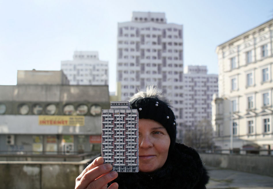 „Brutal East” - brutalistyczna wycinanka od Zupagrafika