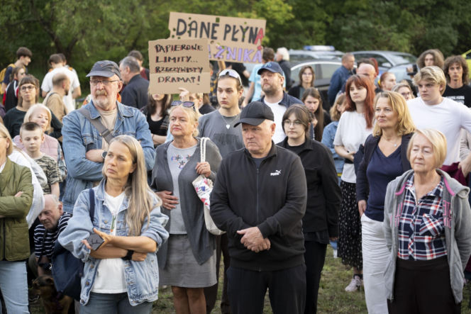 Protest w Piasecznie przeciwko Data Center