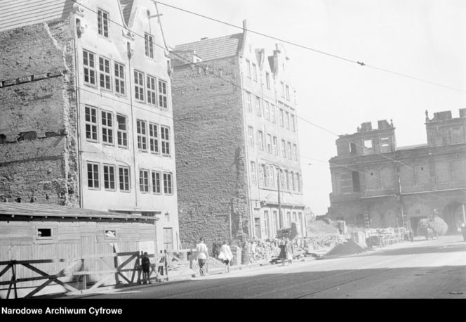 Odbudowa Gdańska po wojnie