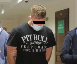 Spili się i skatowali taksówkarza