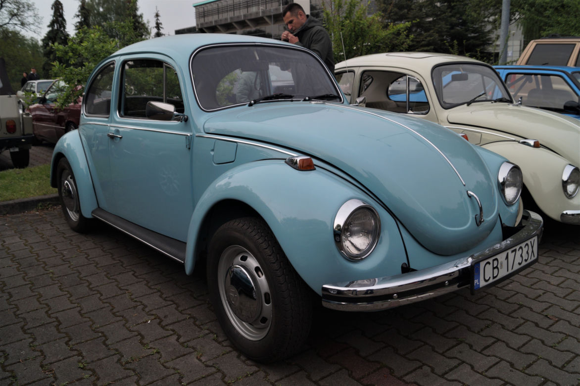 Bydgoskie Klasyki Nocą znów zachwycają. Tak było na parkingu pod Torbydem [ZDJĘCIA]