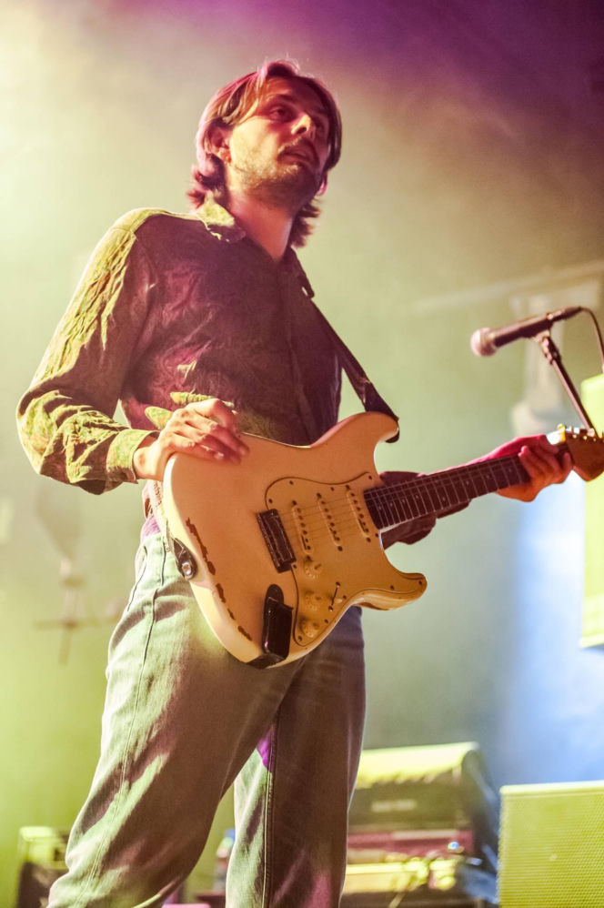 Skrupulatnie wyreżyserowany groteskowy spektakl okraszony nutą surrealizmu – Avatar zawładną Warszawą [RELACJA]