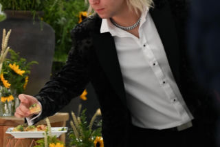 SKOLIM robi masę, ja fast food i kiełbasę